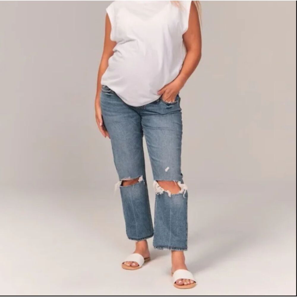 NWT Abercrombie and Fitch The Ankle Straight Maternity Med Wash Jeans 31 Long